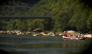 Boats below the New River Gorge Bridge
